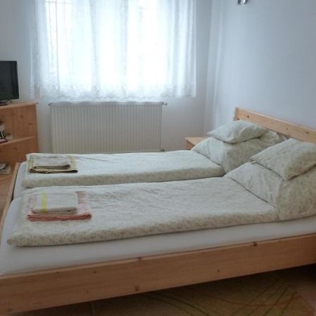Keresztmama Háza Hajduszoboszlo Exterior foto