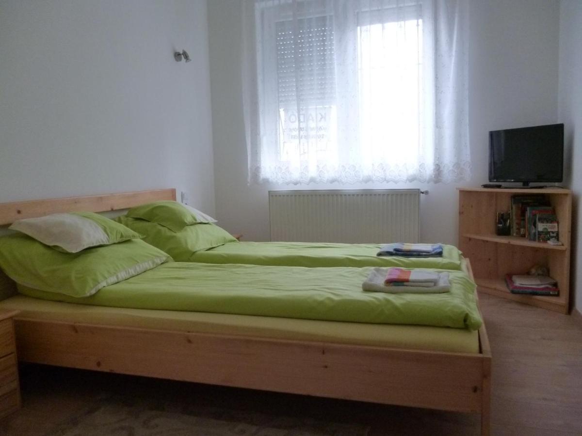 Keresztmama Háza Hajduszoboszlo Exterior foto